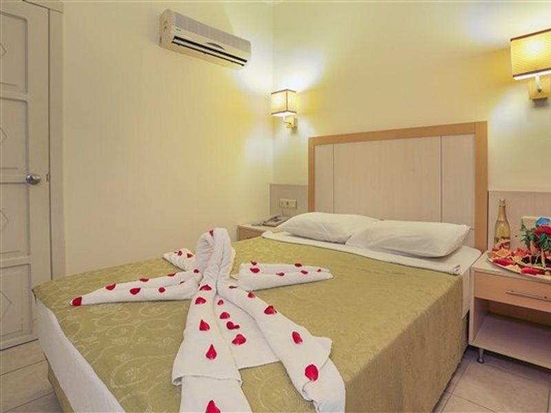 Cleopatra Golden Beach Hotel Alanya Esterno foto