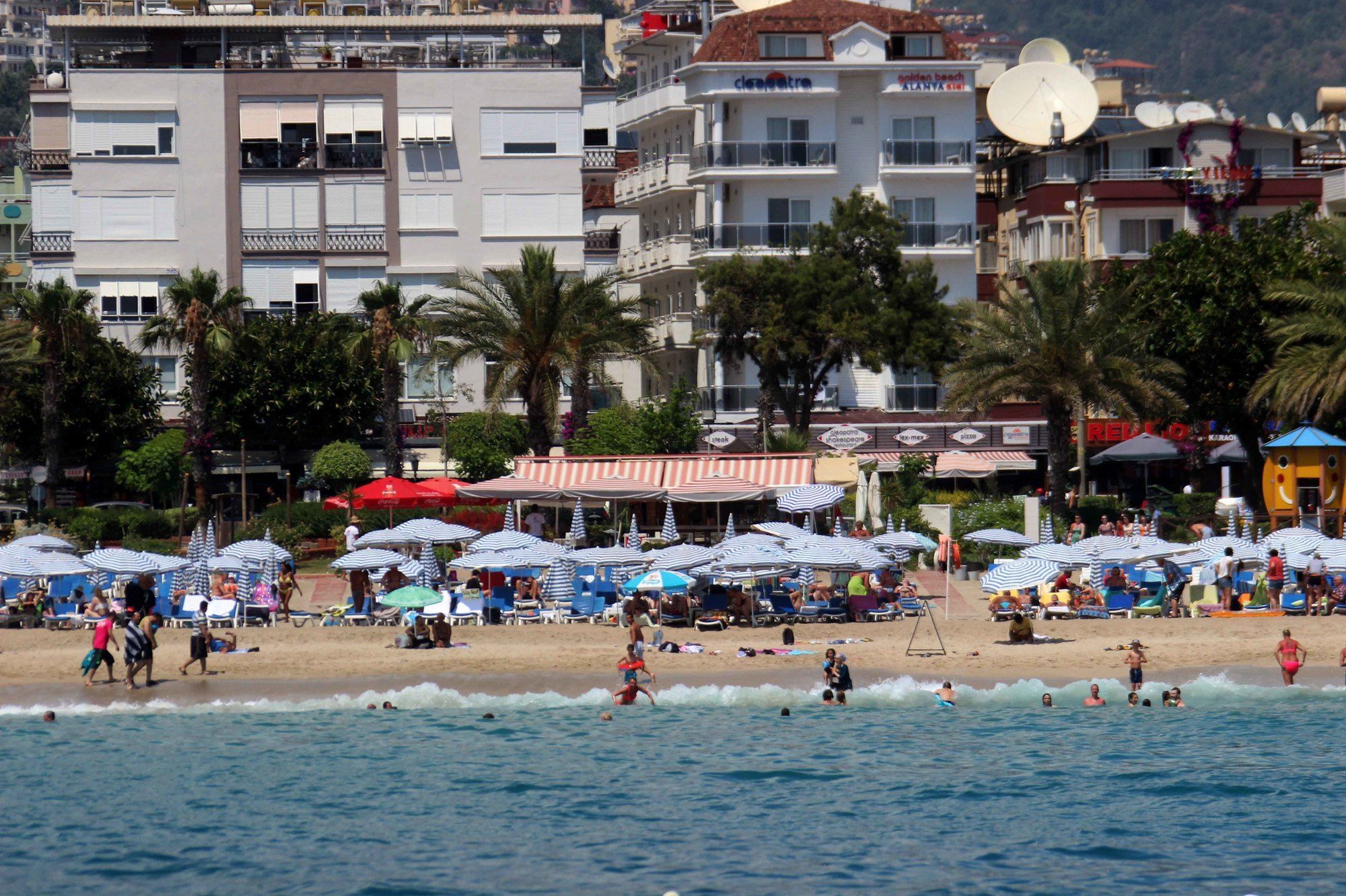 Cleopatra Golden Beach Hotel Alanya Esterno foto